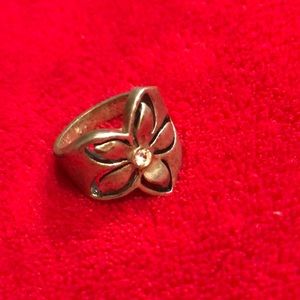Silver flower ring